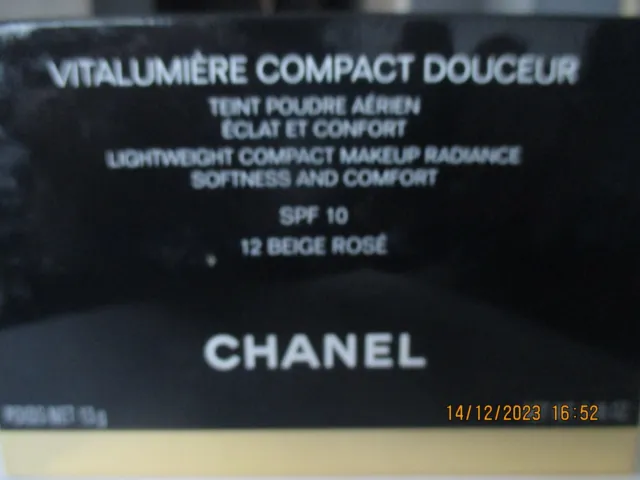 Vitalumiere Compact Douceur Chanel Neuf. Teint Poudre Aerien Eclat Et Confort