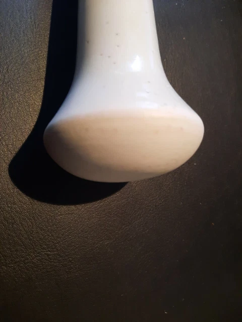 Altes Pistill /Stössel aus Porzellan, weiß,  Länge 20 cm aus Apotheke 3
