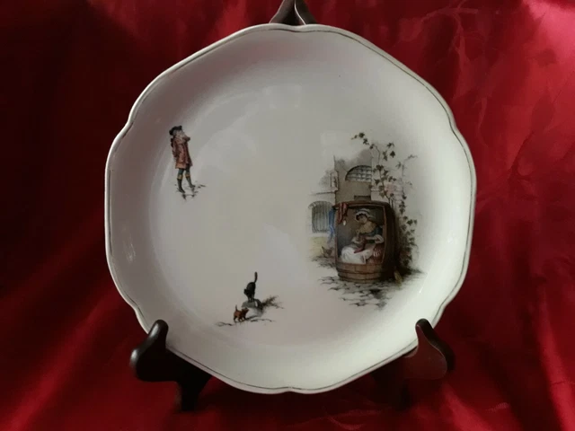 Assiette A Dessert En Faïence De Choisy-Le-Roi-La Femme Au Tonneau