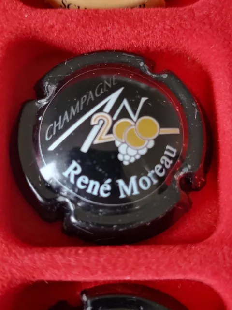 Capsule De Champagne Generique An 2000 Personnaliser René Moreau Rare