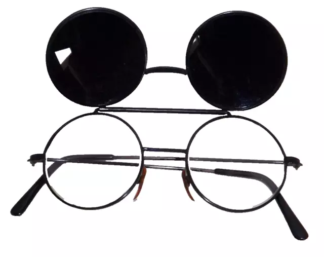 Oakley Vault, 1650 Premium Outlet Blvd Aurora, IL  Men's and Women's  Sunglasses, Goggles, & Apparel
