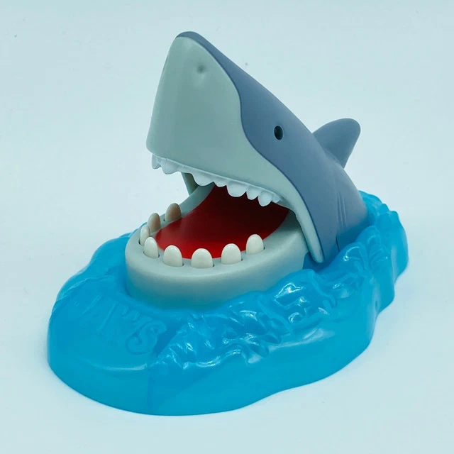 JAWS ATTACK PANIC Game Shower Happy Meal Toy Japan 2021 14.99 PicClick