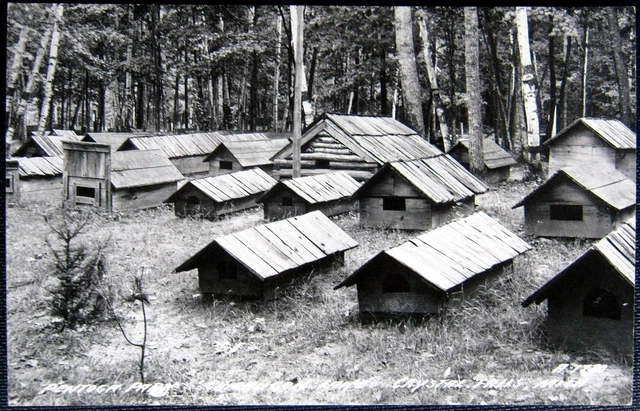 CRYSTAL FALLS Michigan ~1950's PENTOGA PARK ~ INDIAN CEMETERY ~ WOODEN HUTS~RPPC