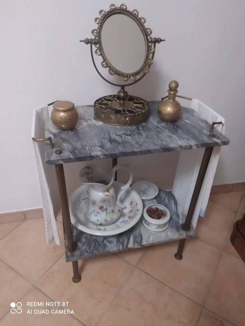 Antico Lavabo in ferro battuto e marmo