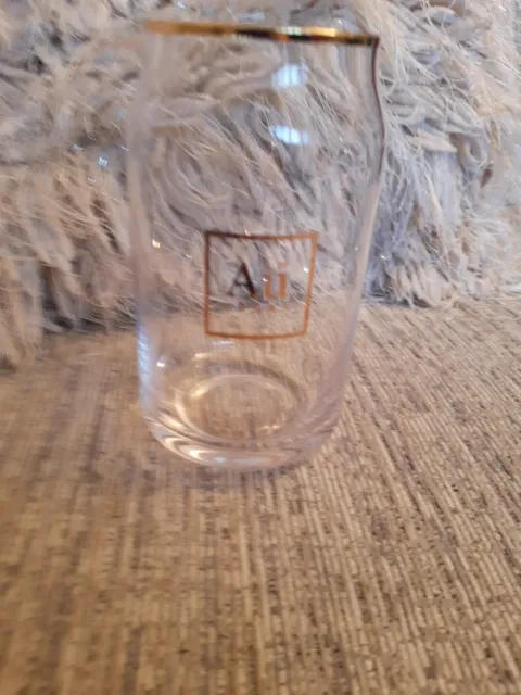 https://www.picclickimg.com/G-IAAOSwKUxlcvZi/Au-Vodka-330ml-Glass-Can.webp