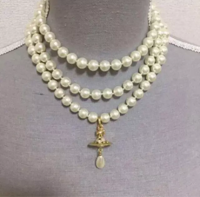 Vivienne Westwood White Broken Pearl Necklace in Black | Lyst UK