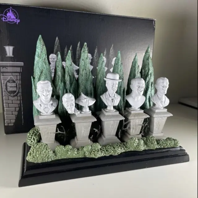 Disney Parks Exclusive Haunted Mansion Singing Busts Figure Light & Sound New 2