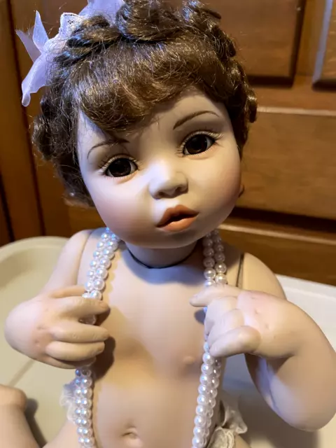 VTG 1995 - Ashton Drake Doll - Pretty As A Picture - 11" Sitting Porcelain Doll