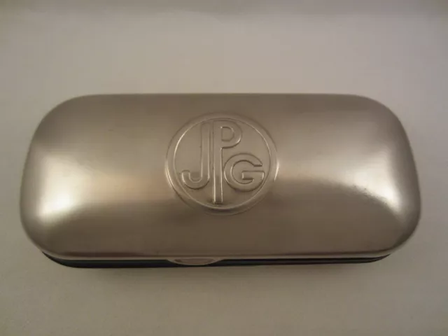 JPG Jean Paul Gaultier SILBER BRILLENETUI BRILLEN ETUI BOX BRILLE & SONNENBRILLE