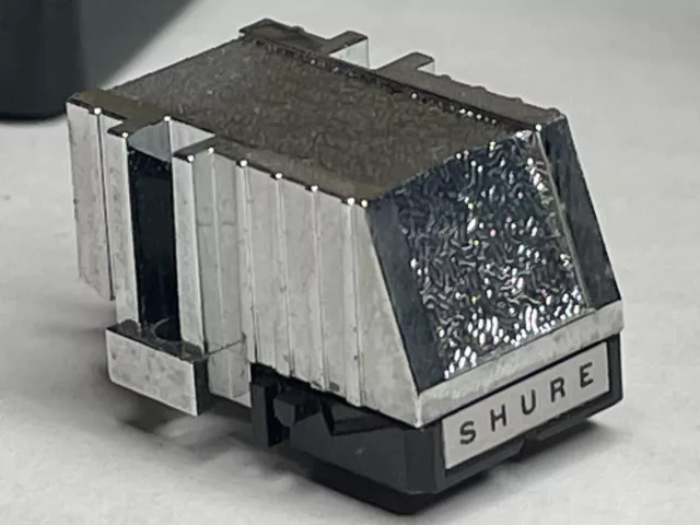 Shure V15 Type III Turntable Phono Cartridge. NEEDS NEW STYLUS.  GOOD COILS