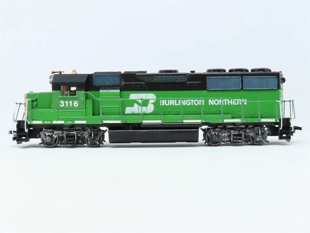 HO Scale Athearn BN Burlington Northern EMD GP50 Diesel #3116 - Custom
