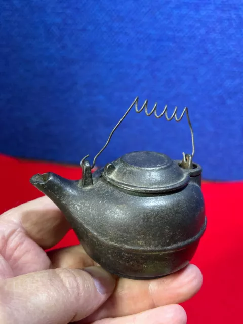 https://www.picclickimg.com/G08AAOSwPf1ldNtY/Vintage-Miniature-Cast-Iron-DOLL-HOUSE-SIZE-Tea.webp