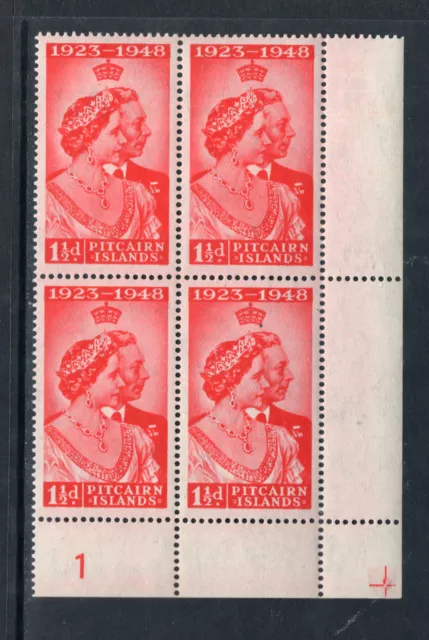 M18329 Pitcairn Islands 1949 SG11 - 1 1/2d scarlet in a PLATE (1) block of 4.