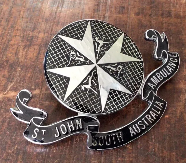 Old SA  StJohn Ambulance Corps Hat Badge