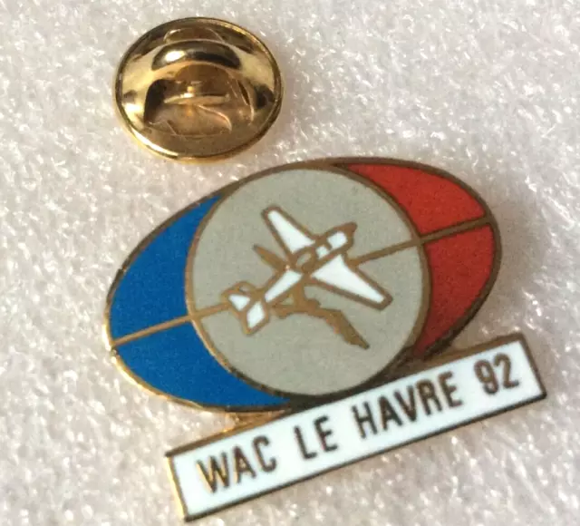 pin's ville divers DEPT  Seine-Maritime (76)  Voltige aérienne WAC Le Havre 1992