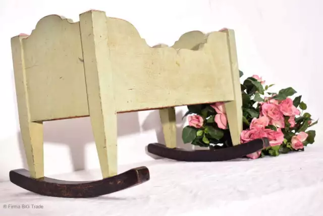 Shabby Chic! Antike Biedermeier Puppenwiege Puppenbett Spielzeugwiege Massiv