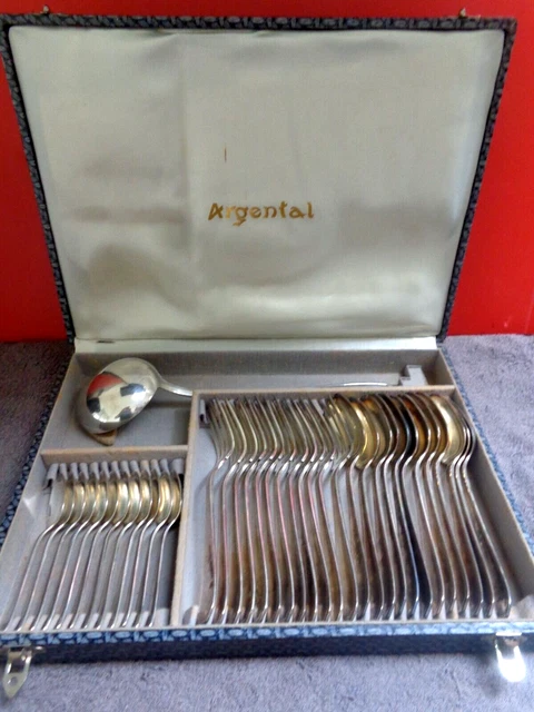Ménagère 37 Pièces Métal Argenté - Coffret D'Origine - Poinçons - Décor Belle