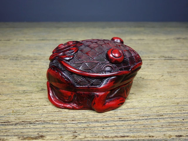 Chinese Vintage Lacquerware Exquisite Frog Statue Box Keepsake Box Gift Art