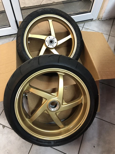 DUCATI 748 916 996 998 マルケジーニ M5R マグネシウムホイール