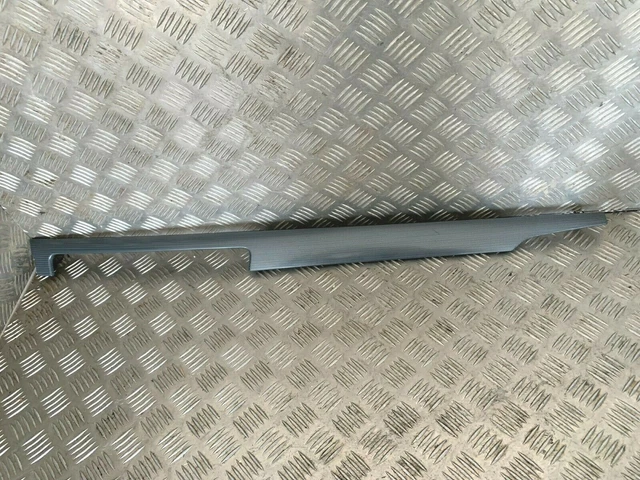 Baguette Cache Plastique Pour Tableau De Bord Peugeot 508 I - Occasion, Pièce D'origine