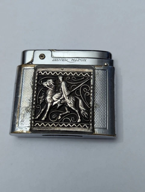 Briquet Décoratif Cheval De Course – Sulky Et Cavalier En Fer, Longueur 15 Cm