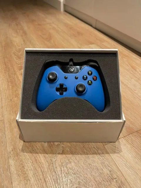 https://www.picclickimg.com/G18AAOSwXh5gMr3S/Scuf-Xbox-One-Controller.webp