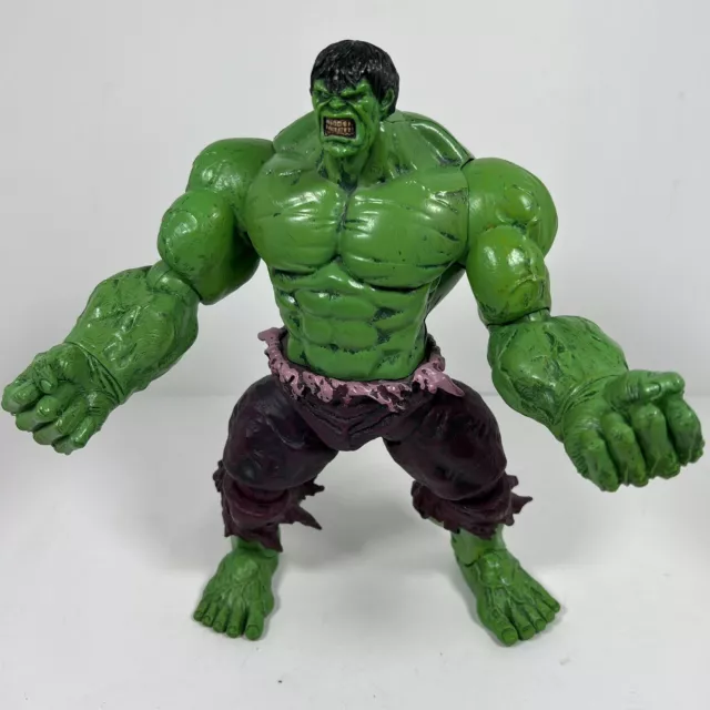 Diamond Select Toys DST Marvel Green Incredible Hulk Action Figure 9" Heavy