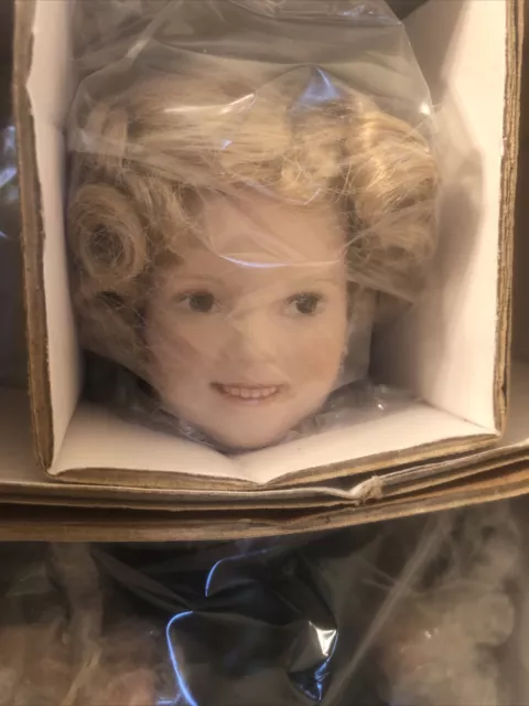 Shirley Temple 10” Porcelain Doll The Littlest Rebel Movie Classics Danbury Mint