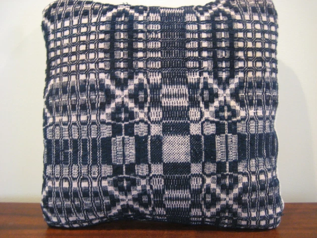 Pillow Sham Cover17 - Antique Coverlet - Decorative Throw Pillow - Accent Pillow