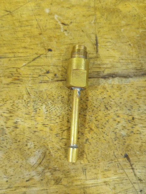 M1950 Stove Fiesta 1981 - Fuel Stem Body - No Shaft inside