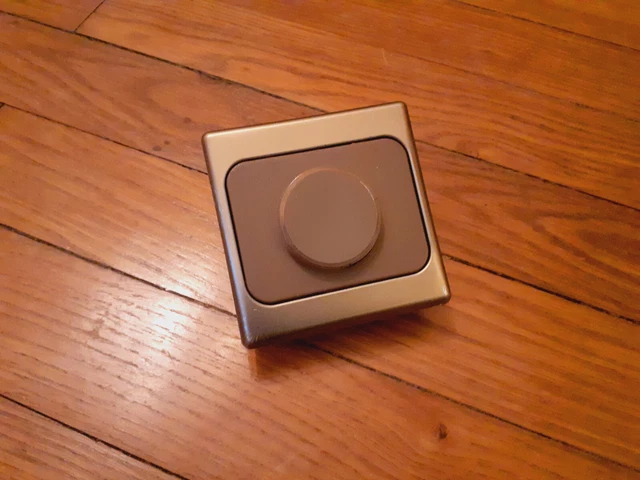 Interrupteur à Bouton-Poussoir en Métal, 220V 16mm Étanche en Acier