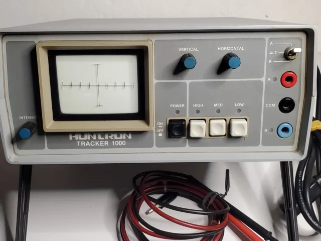 Huntron Tracker 1000 Pulse Generator/Signal Tracer Component Checker - Tested