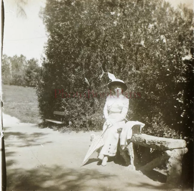 FRANCE Femme Mode c1900 Photo Stereo Plaque de verre V26L8n