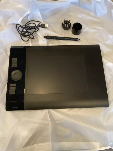 Wacom Intuos 4 PTK 540WL Graphic Design Tablet