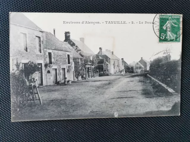 CPA 61 Environs d'Alençon - TANVILLE - Le Bourg