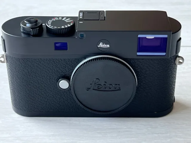Leica M (Typ 262) Digital Rangefinder Camera (near mint condition with box)