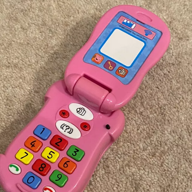 Peppa pig pp06 flip and learn phone on sale electronic toy