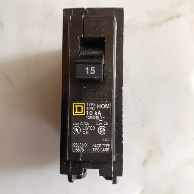 12 NEW Square D Homeline 15 Amp Single-Pole Circuit Breakers HOM115CP