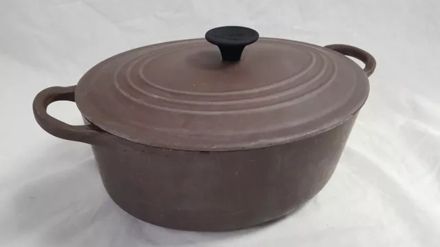 Le Creuset C Vintage Brown Oval Cast Iron Casserole Dish with Lid Size C 25cm 3L