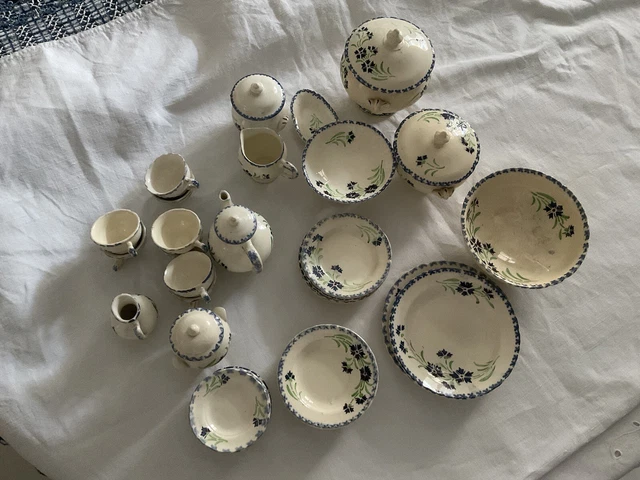 4 ASSIETTES ANCIENNE Dinette Lunéville personnages rose EUR 39,90 - IT
