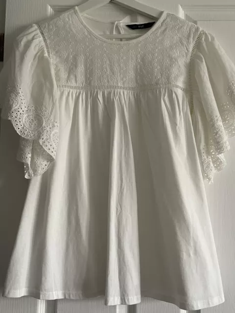 F&F  BNWOT lovely Pretty ladies pale cream summer top size 14 Never Worn