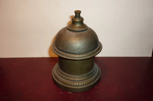 Ancienne Sonnette De Comptoir En Bronze - Style XXème Siècle - Objet De Décoration Hôtellerie