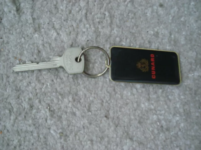 Cunard Line - QE2 / Queen Elizabeth 2 - Original Stateroom Key - Suite 2086
