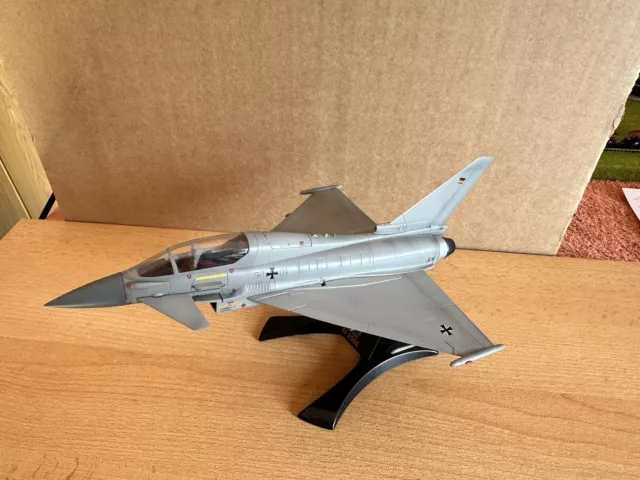 EASY MODEL - EF 2000 - 1:72 Aus Sammlung Vitrine Trumpeter Keine Versandkosten