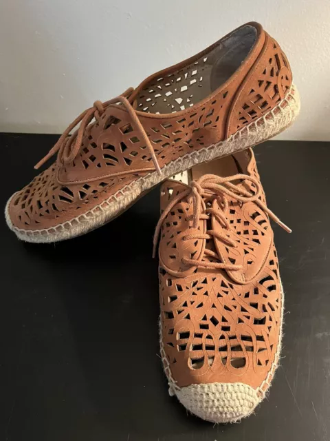 Vince Camuto Size 10 Leather Lace Up Loafers Espadrilles Shoes Camel Cognac