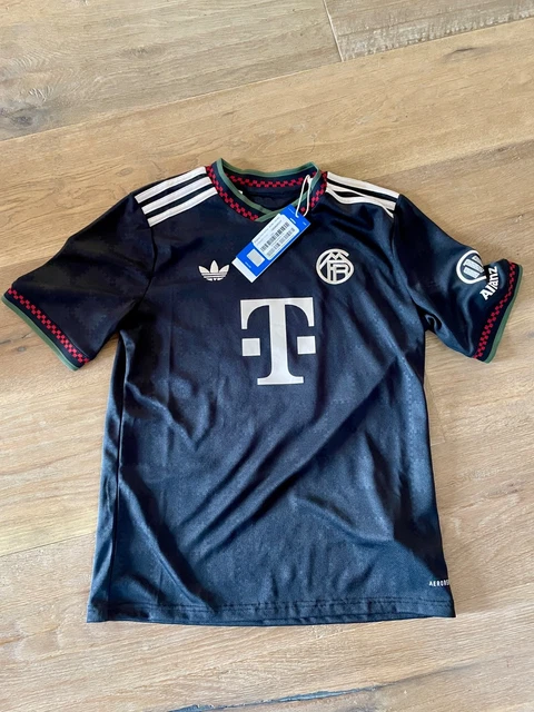 FLOCAGE OFFICIEL OLISE #17 Domicile 25 26 BayerMunich