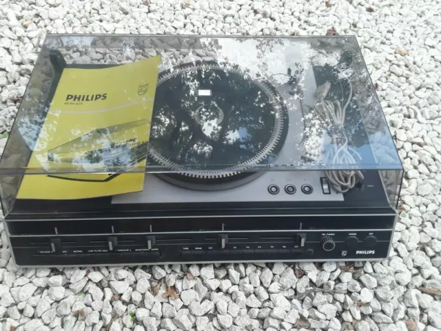 Platine tourne disques / ampli tuner Philips 66 RH 829