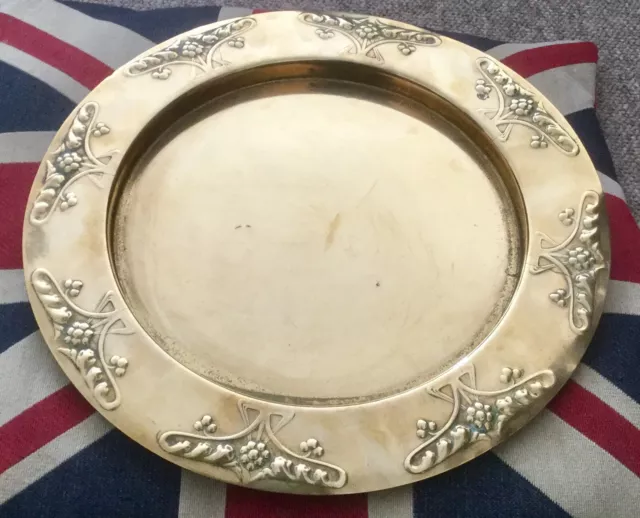 Stunning Antique Art Nouveau Solid Brass Tray Charger, Joseph Sankey &Sons C1900