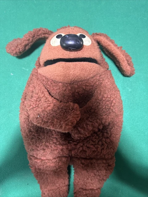 1977 Fisher Price Rowlf The Dog Muppet Show #852 Brown Dog Jim Henson Puppet