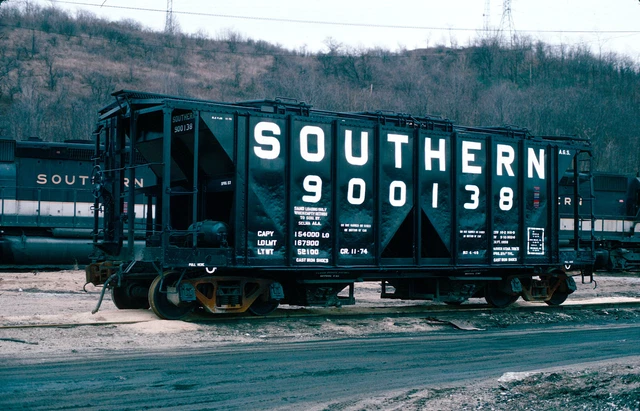 Rare 1975 Original Kodachrome Slide Fresh Ags Southern Cvd Hopper #900138 Ludlow